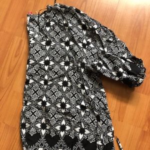 Black and White Printed Top